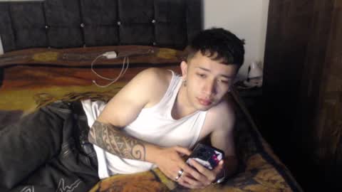 Snapshot of shadow_men_ chatting on 03/31/26, 04:35 james online show from 03/31/26, 04:35