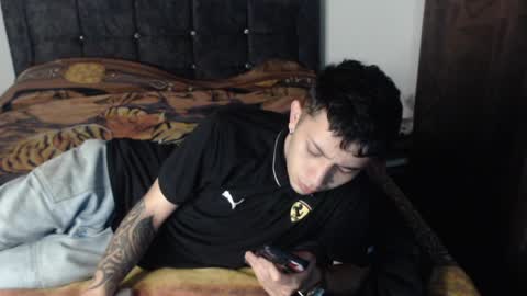 Snapshot of shadow_men_ chatting on 04/10/26, 05:01 james online show from 04/10/26, 05:01
