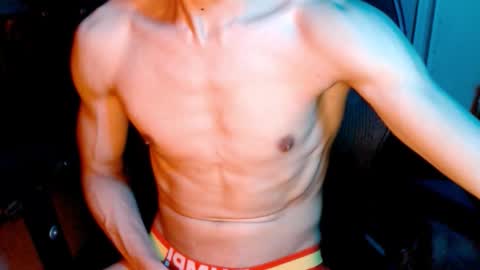 Snapshot of shadowfriend30 chatting on 11/16/25, 07:36 shadowfriend30 online show from 11/16/25, 07:36