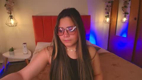 Shadya online show from 04/10/26, 03:34