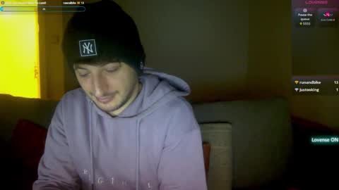 Sinnermann online show from 11/06/25, 11:37