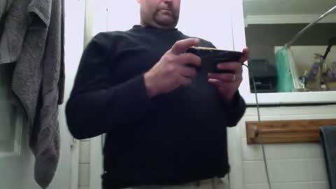 Snapshot of shadystl chatting on 12/12/24, 08:57 shadystl online show from 12/12/24, 08:57