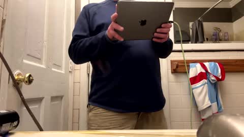 Snapshot of shadystl chatting on 01/15/25, 04:21 shadystl online show from 01/15/25, 04:21