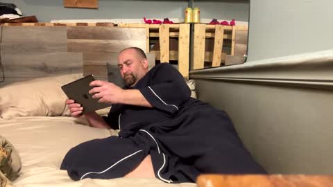 Snapshot of shadystl chatting on 03/01/25, 10:53 shadystl online show from 03/01/25, 10:53