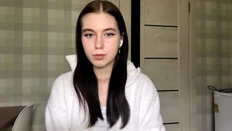 Snapshot of shaeldert chatting on 04/13/26, 04:34 Eva online show from 04/13/26, 04:34