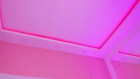 Shaina Vasquez online show from 12/15/25, 11:53