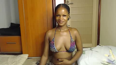 shaky xxx online show from 11/10/25, 11:37