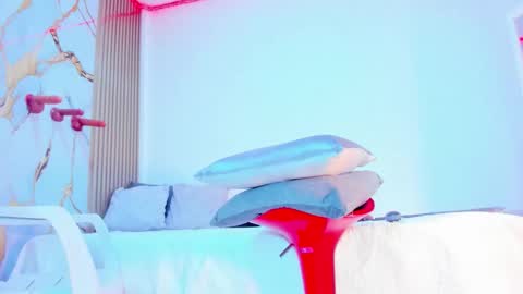 shalomexotic online show from 10/24/25, 12:12