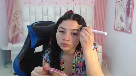 Shalon  online show from 10/07/25, 01:41