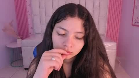 Snapshot of shalon_diaz_sub chatting on 02/11/26, 01:16 Shalon online show from 02/11/26, 01:16