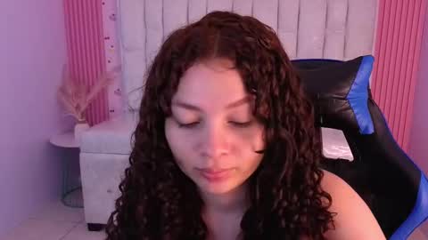 Snapshot of shalon_diaz_sub chatting on 03/01/26, 01:07 Shalon online show from 03/01/26, 01:07