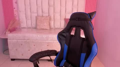 Shalon  online show from 03/26/26, 08:25