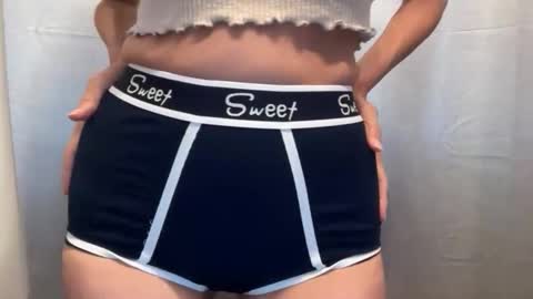 Shaman Woman online show from 12/01/25, 05:29