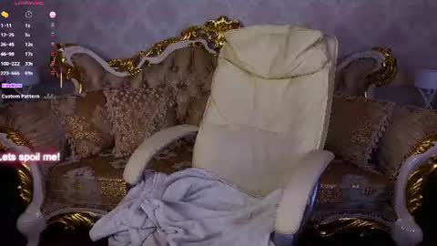 Snapshot of shame_lesss chatting on 07/14/26, 10:32 Lessi online show from 07/14/26, 10:32