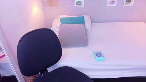 Catalina online show from 03/31/26, 08:53