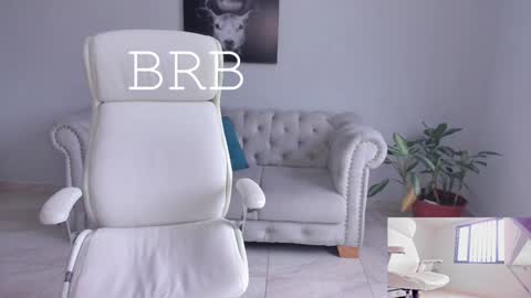 Snapshot of shanabellucy chatting on 01/30/25, 07:59 onlyfans shanabellucy online show from 01/30/25, 07:59