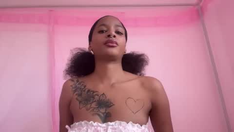 Snapshot of shandiloveslemonss chatting on 11/12/25, 07:57 Shanblanko online show from 11/12/25, 07:57