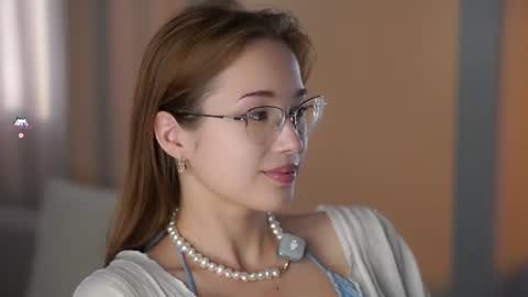 Snapshot of shandrahoner chatting on 06/20/26, 11:57 Liza online show from 06/20/26, 11:57