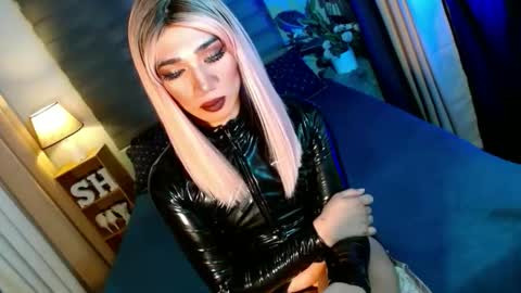 MISS SHANE online show from 11/25/25, 06:52