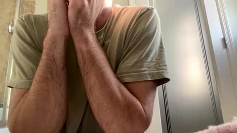 Snapshot of shaneconn1509 chatting on 12/21/25, 01:51 ShaneConn online show from 12/21/25, 01:51