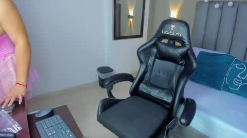 Shanel online show from 04/09/26, 12:32