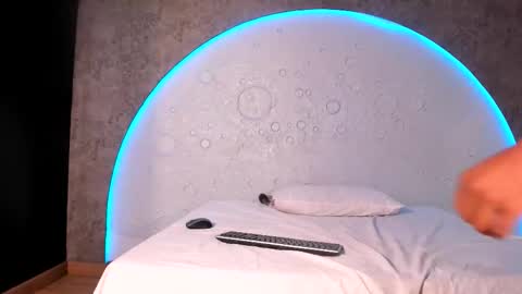 Shanel online show from 02/08/26, 12:08