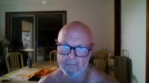 Snapshot of shaneo781570 chatting on 04/27/26, 06:17 shaneo781570 online show from 04/27/26, 06:17