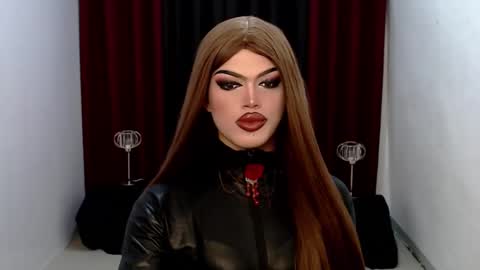 Snapshot of shanex01 chatting on 12/30/24, 12:11 Shane X online show from 12/30/24, 12:11