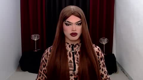 Snapshot of shanex01 chatting on 01/12/25, 07:31 Shane X online show from 01/12/25, 07:31