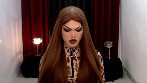 Snapshot of shanex01 chatting on 01/22/25, 11:56 Shane X online show from 01/22/25, 11:56