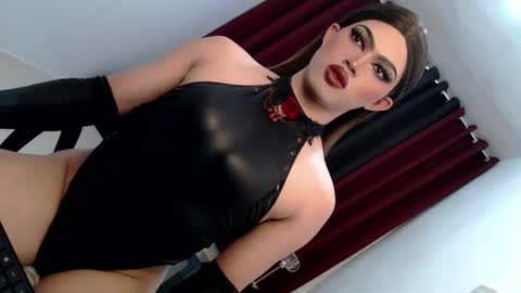 Snapshot of shanex01 chatting on 02/19/25, 12:22 Shane X online show from 02/19/25, 12:22