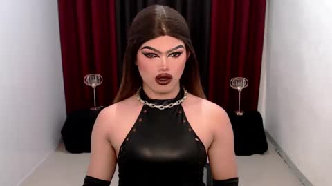 Snapshot of shanex01 chatting on 02/27/25, 07:12 Shane X online show from 02/27/25, 07:12