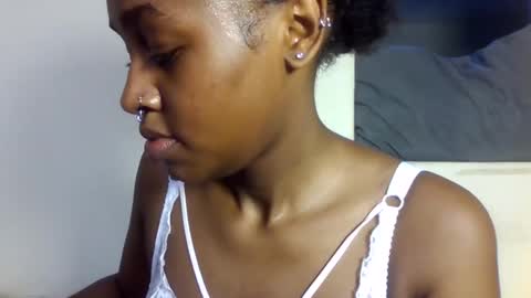 shania_sleigh online show from 04/19/26, 01:21