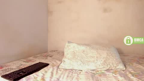 Danna online show from 05/13/26, 09:44
