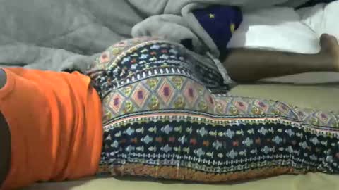 shaniz45 online show from 01/20/25, 06:21