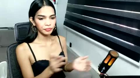 shanleehotcreammy online show from 06/19/26, 03:55