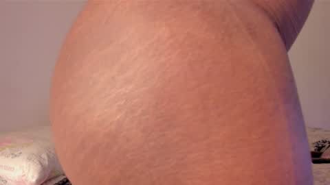 Snapshot of shannick03 chatting on 01/10/25, 11:39 shack03 online show from 01/10/25, 11:39