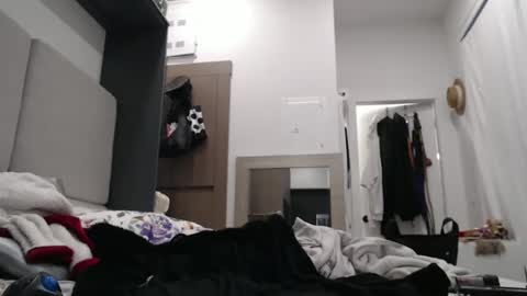 Shannon07 online show from 11/05/25, 03:45