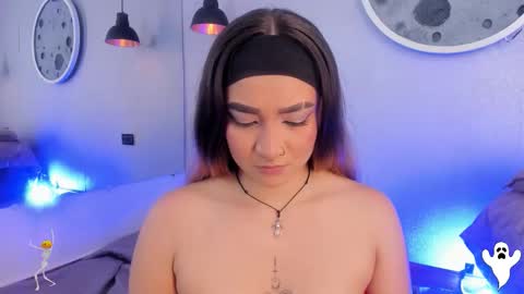 Shanntal  online show from 10/23/25, 07:23