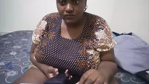 Snapshot of shanny_123 chatting on 03/19/26, 02:15 shanny_123 online show from 03/19/26, 02:15