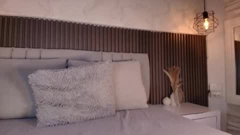 SHANON online show from 02/03/26, 07:19