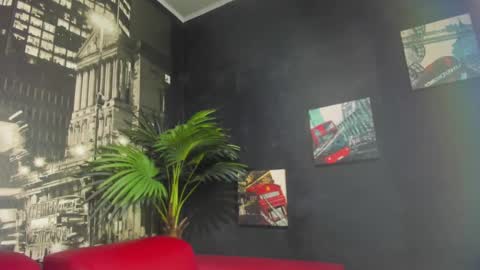 Snapshot of shantal_ferrer3 chatting on 02/07/25, 07:17 shantal_ferrer3 online show from 02/07/25, 07:17