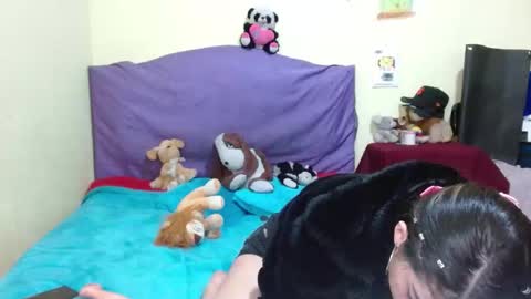 Snapshot of shantal_houston chatting on 02/14/25, 11:53 Shantal online show from 02/14/25, 11:53