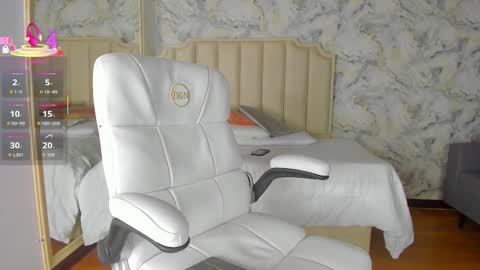 Shantal online show from 12/22/25, 03:47