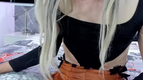 Snapshot of shantala_nastasiia chatting on 06/05/26, 06:52 shantala nastasiia online show from 06/05/26, 06:52