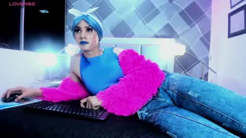 Snapshot of shantala_nastasiia chatting on 07/12/26, 12:45 shantala nastasiia online show from 07/12/26, 12:45