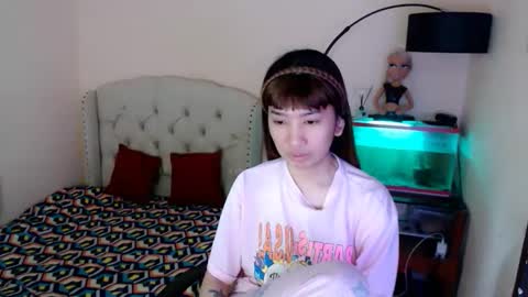 SHANTA FOX  s online show from 02/06/26, 01:54