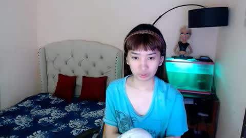 SHANTA FOX  s online show from 02/18/26, 02:29