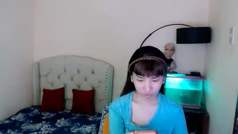 SHANTA FOX  s online show from 03/22/26, 12:47