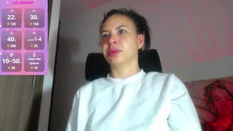 Snapshot of shantalhot69 chatting on 12/16/24, 08:41 Shantal online show from 12/16/24, 08:41